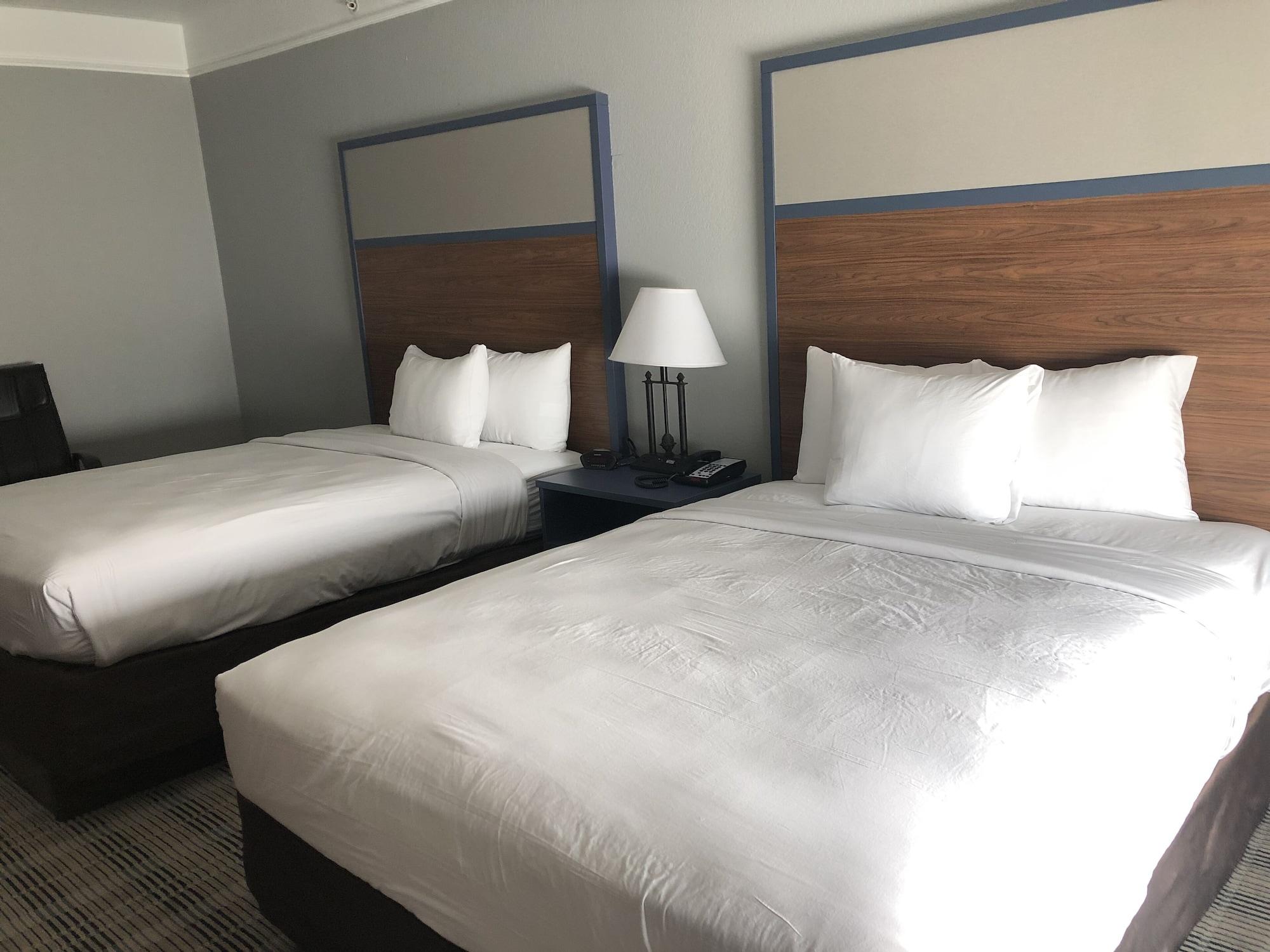 Americinn By Wyndham New Braunfels Exterior photo