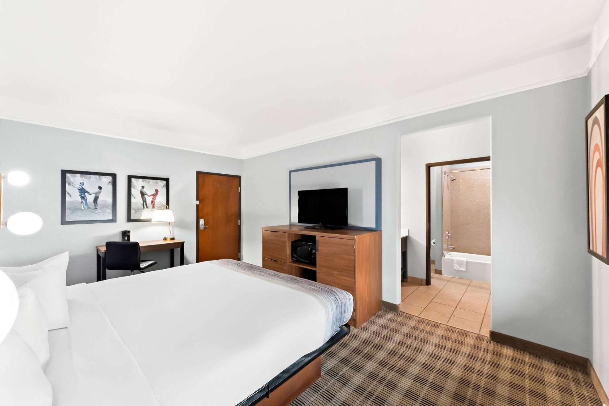 Americinn By Wyndham New Braunfels Exterior photo