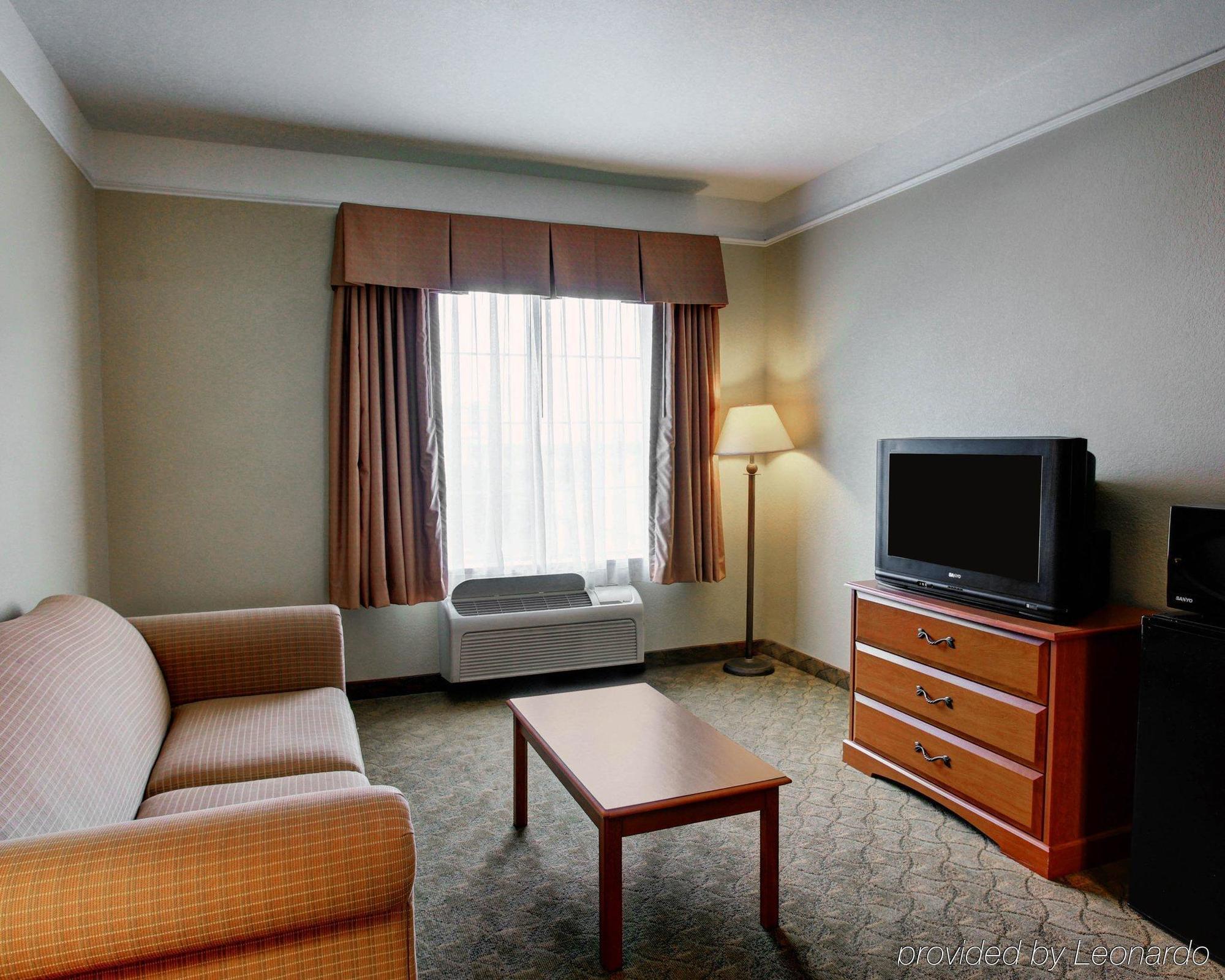 Americinn By Wyndham New Braunfels Exterior photo